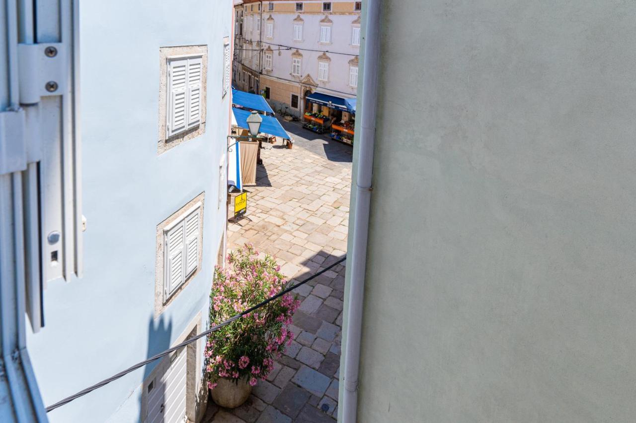 Apartman Antonija Cres Exteriör bild